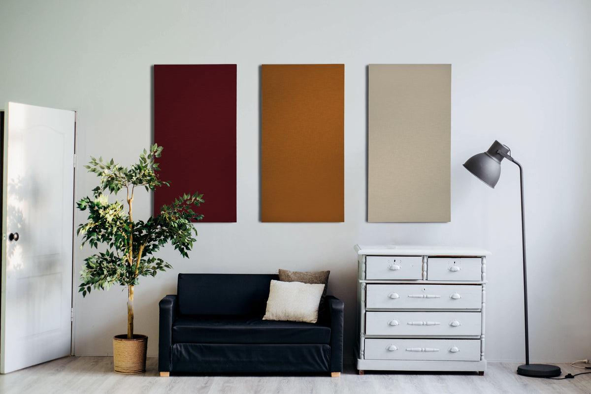 Interieur met drieluik linnen wandpanelen 