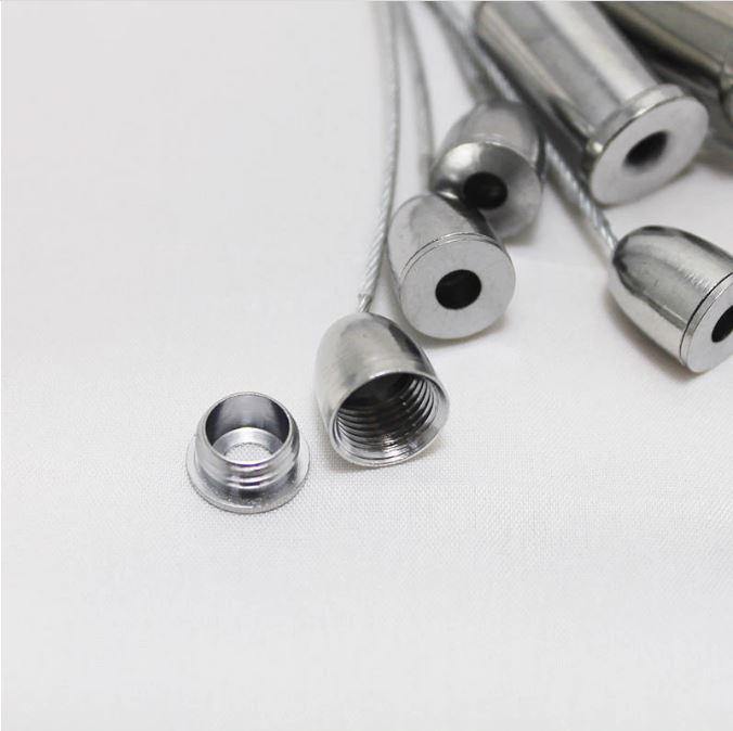 Detailfoto van ophangset zilver voor akoestisch paneel