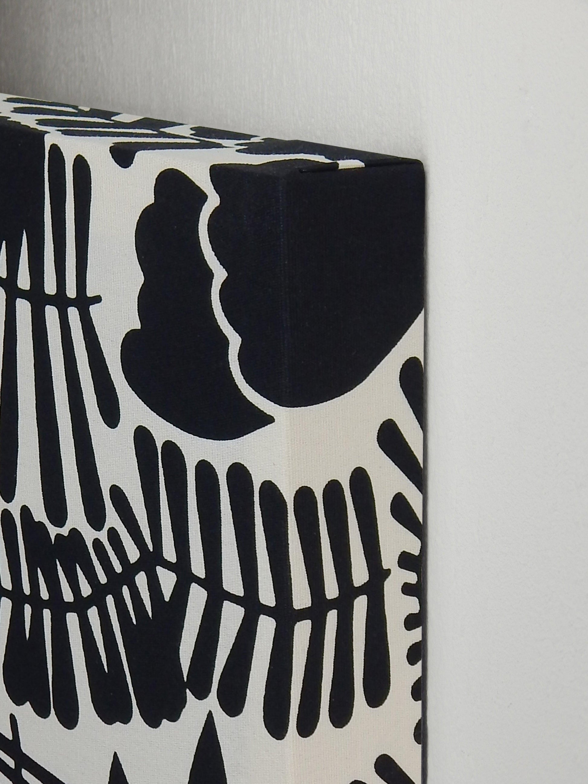 Close up junglemotief akoestisch wandpaneel
